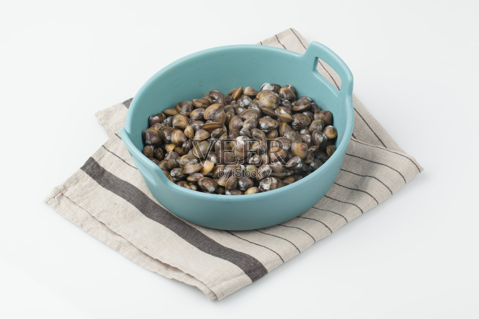 蛤蜊配蛤蜊和蛤蜊。照片摄影图片