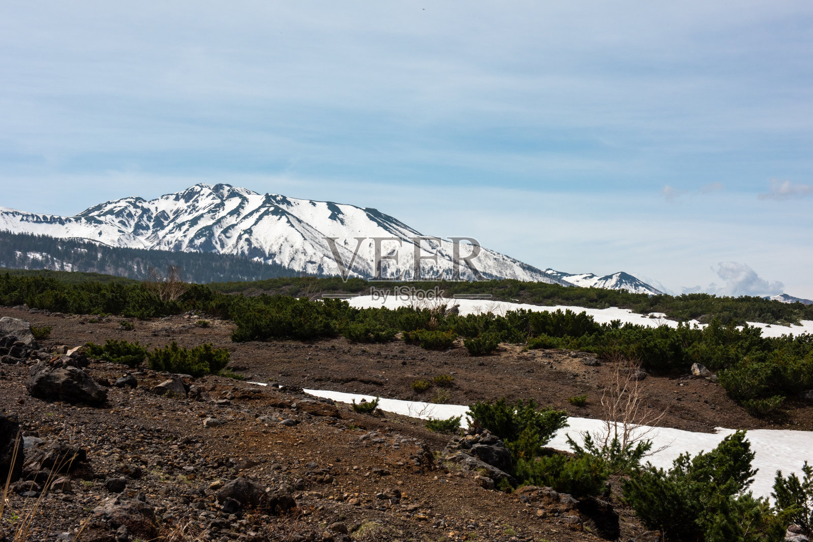 雄伟的山照片摄影图片