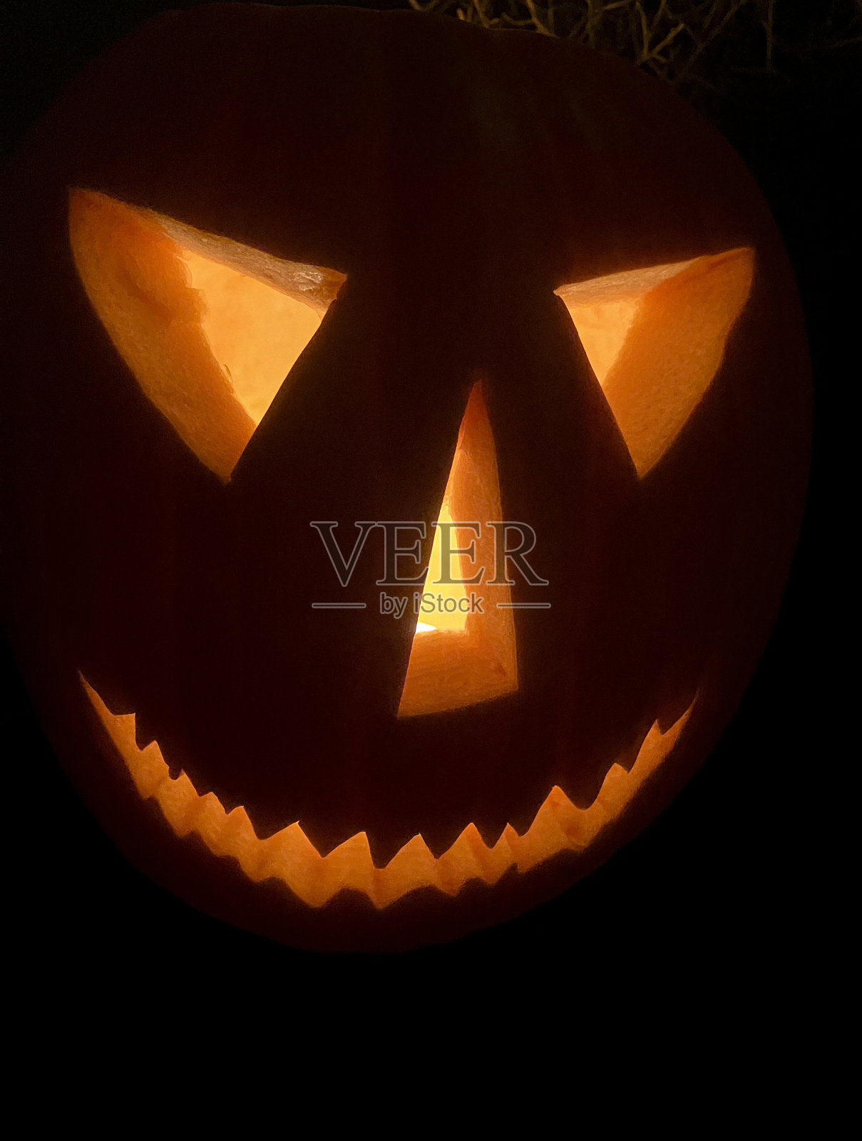 万圣节——可怕的南瓜脸照片摄影图片