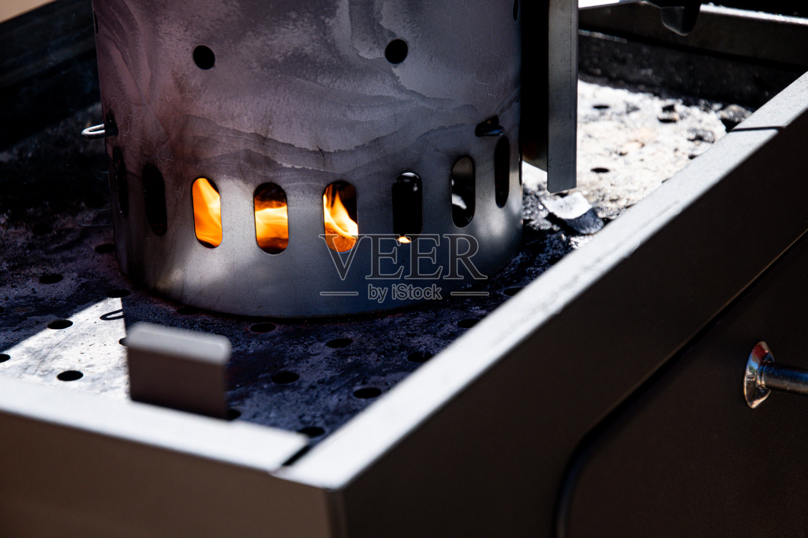 壁炉烧烤点燃照片摄影图片