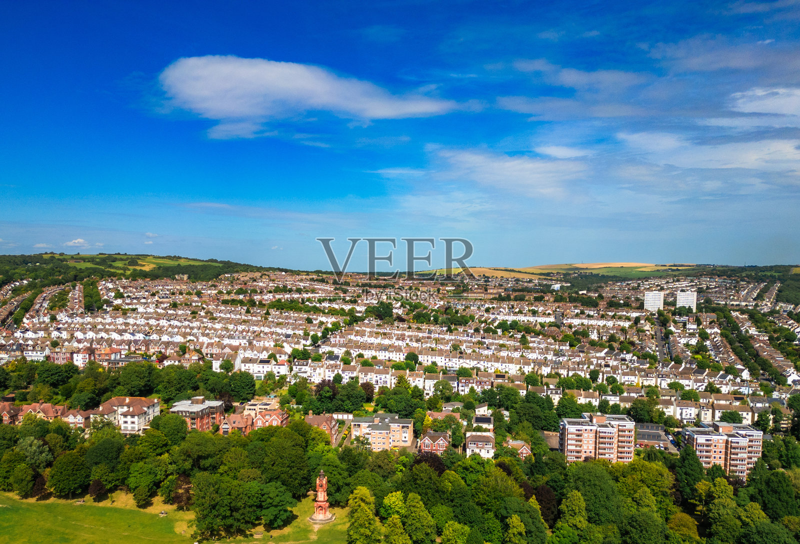 英国布莱顿住宅街道和房屋的鸟瞰图照片摄影图片