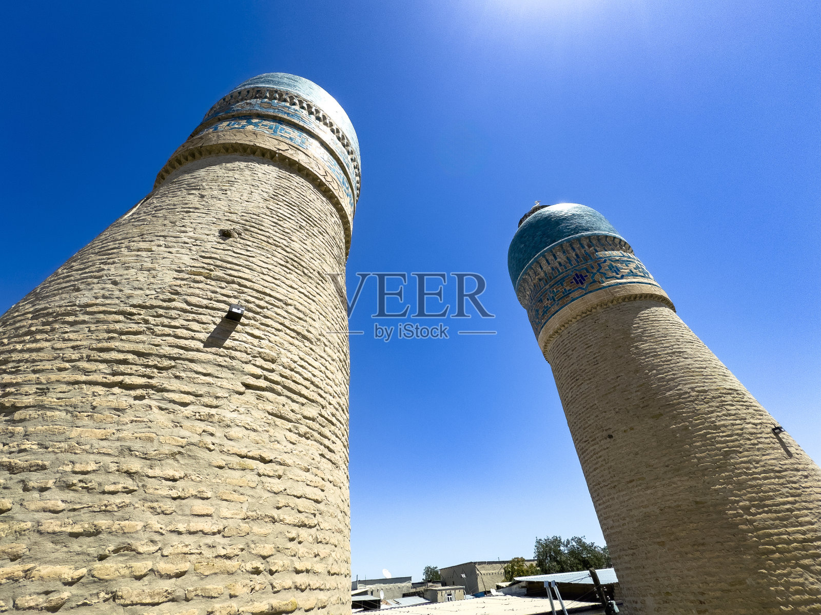 乌兹别克斯坦布哈拉的Chor Minor Madrasah照片摄影图片