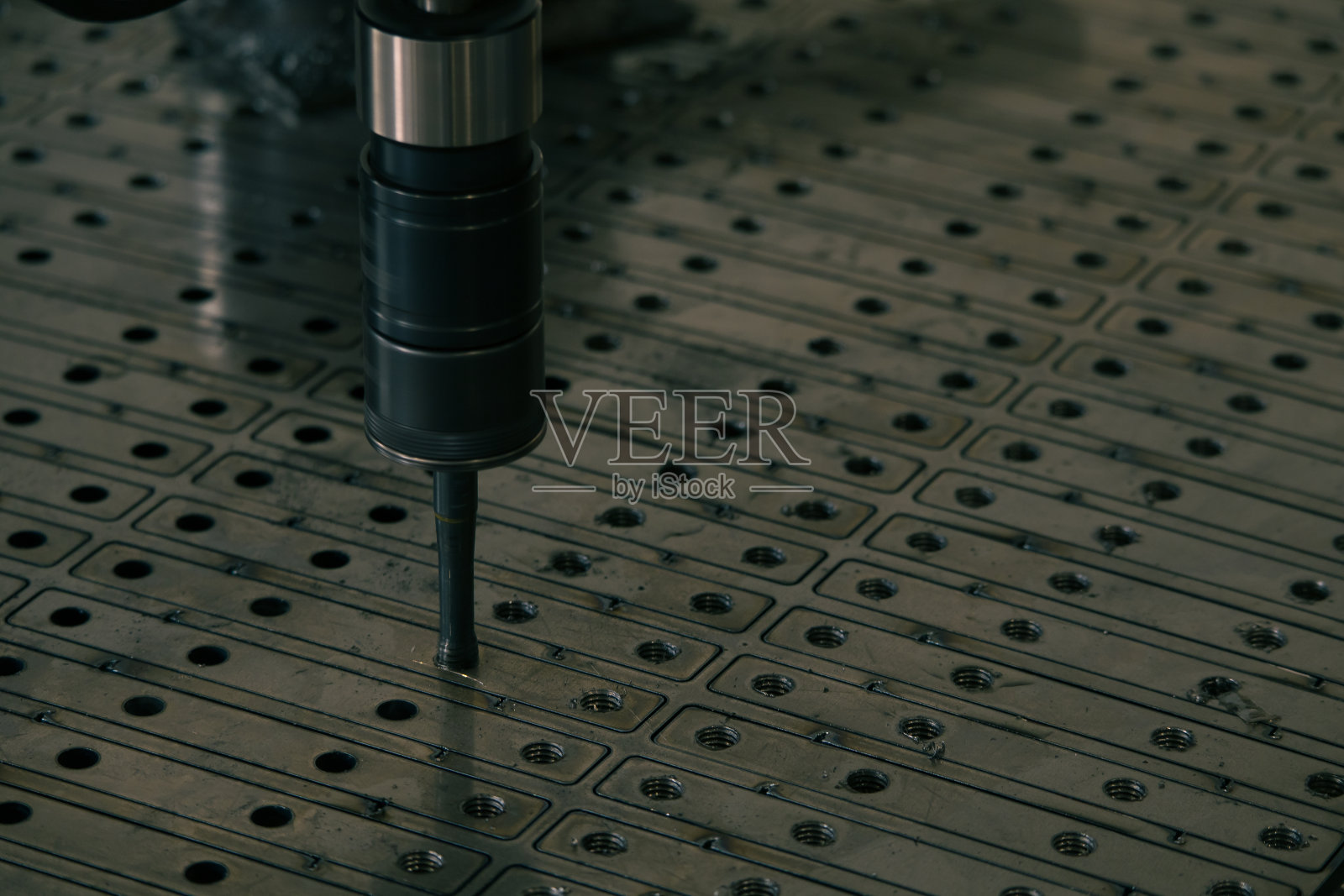 重工业金属加工的火花照片摄影图片