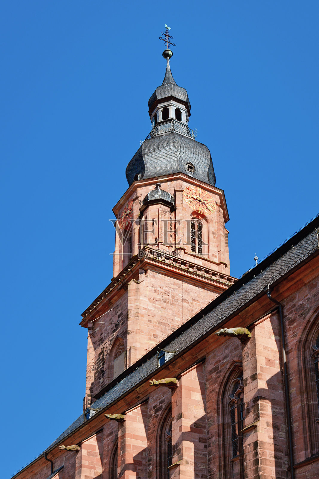 德国海德堡最著名的教堂——圣灵教堂的塔照片摄影图片
