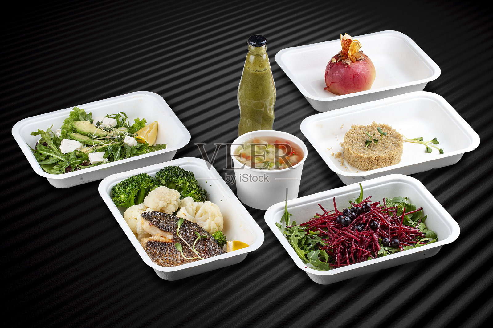 一个健康和方便的膳食选择，是完美的忙碌的人去。照片摄影图片