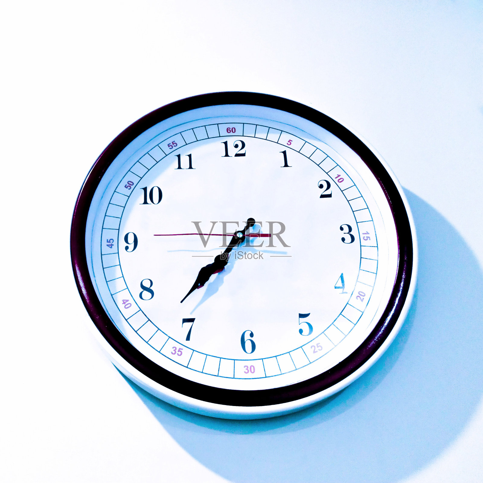 模拟挂钟，圆时钟，时钟，钟表，钟表，钟表，钟表显示分秒特写图像照片照片摄影图片