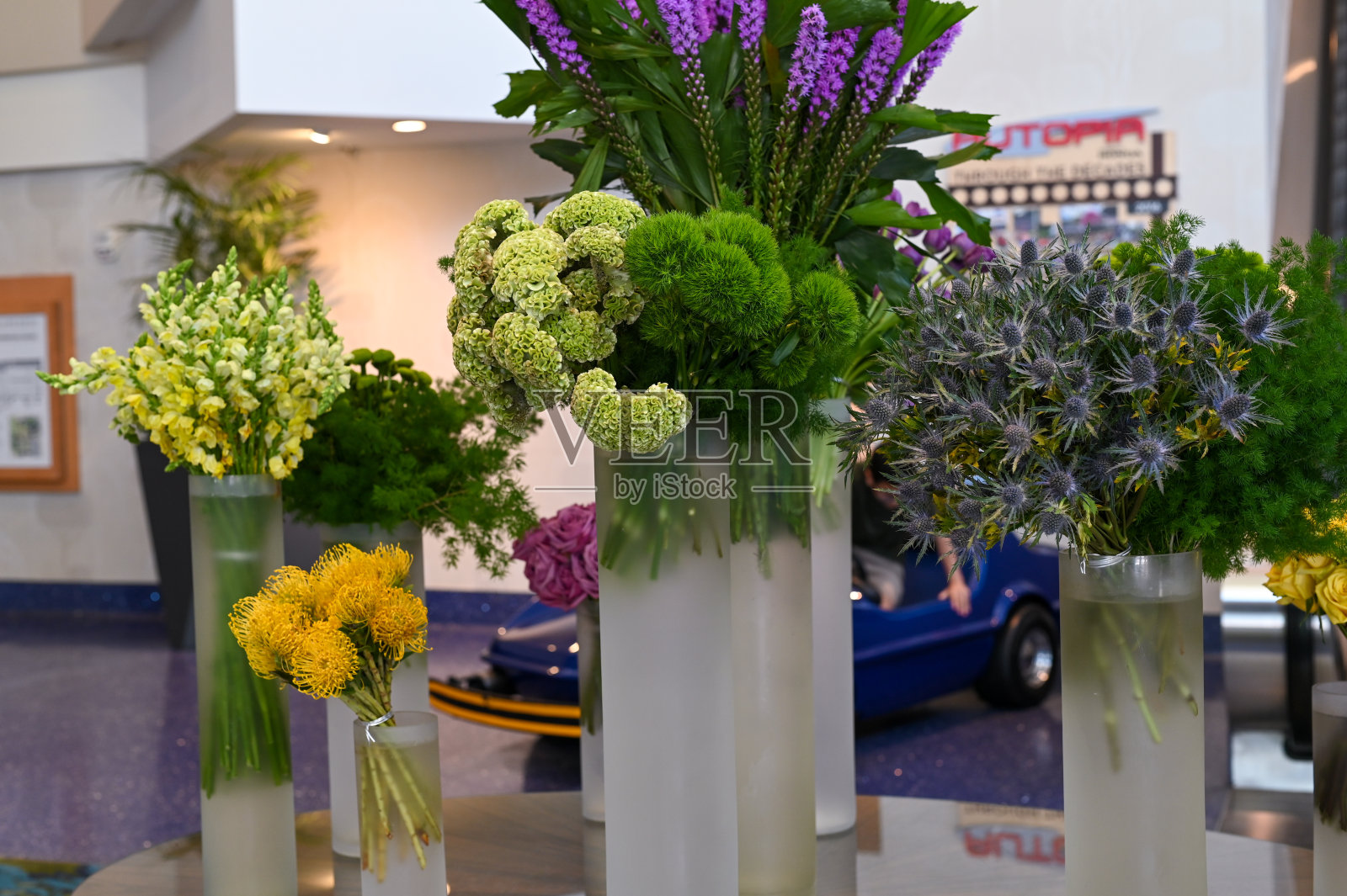 彩色插花插花照片摄影图片