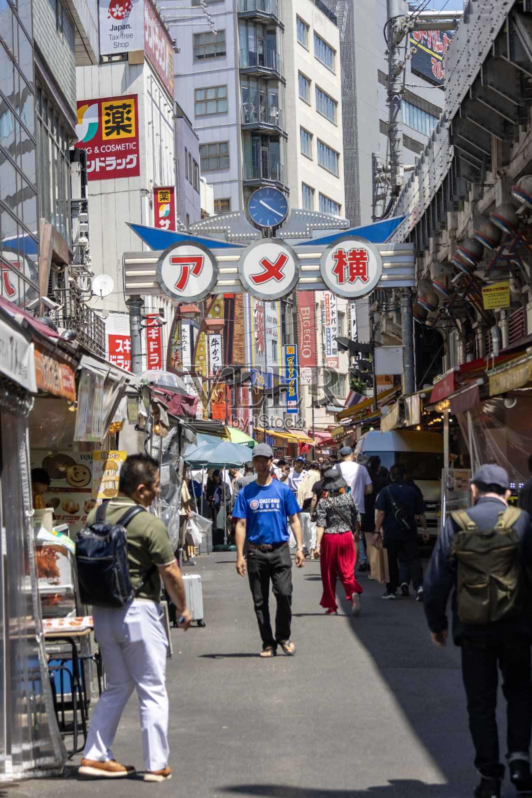 日本东京上野区的美洋子市场照片摄影图片
