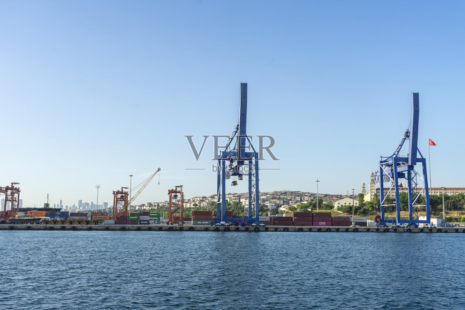 港口是海上贸易的重要基地照片摄影图片