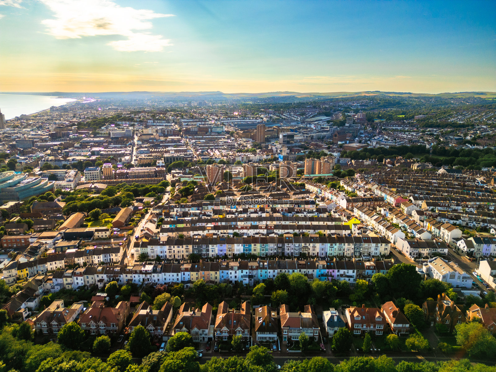 英国布莱顿住宅街道和房屋的鸟瞰图照片摄影图片