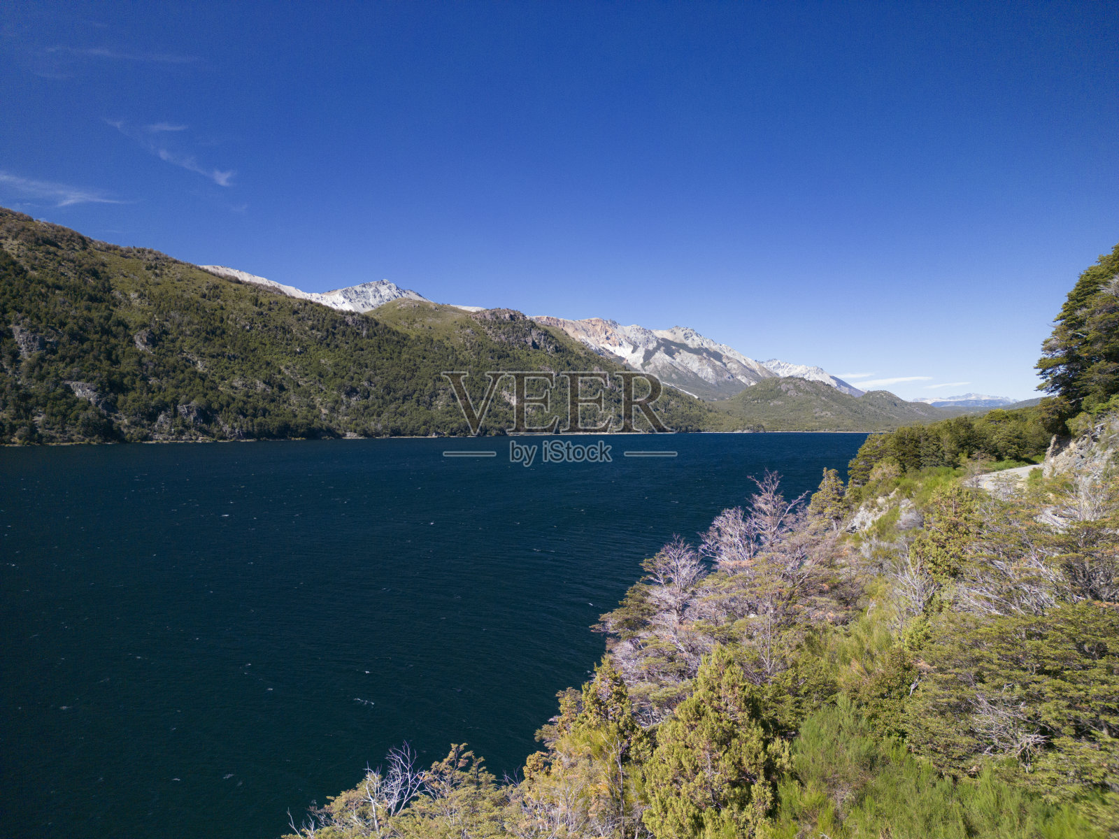 Guillelmo湖照片摄影图片