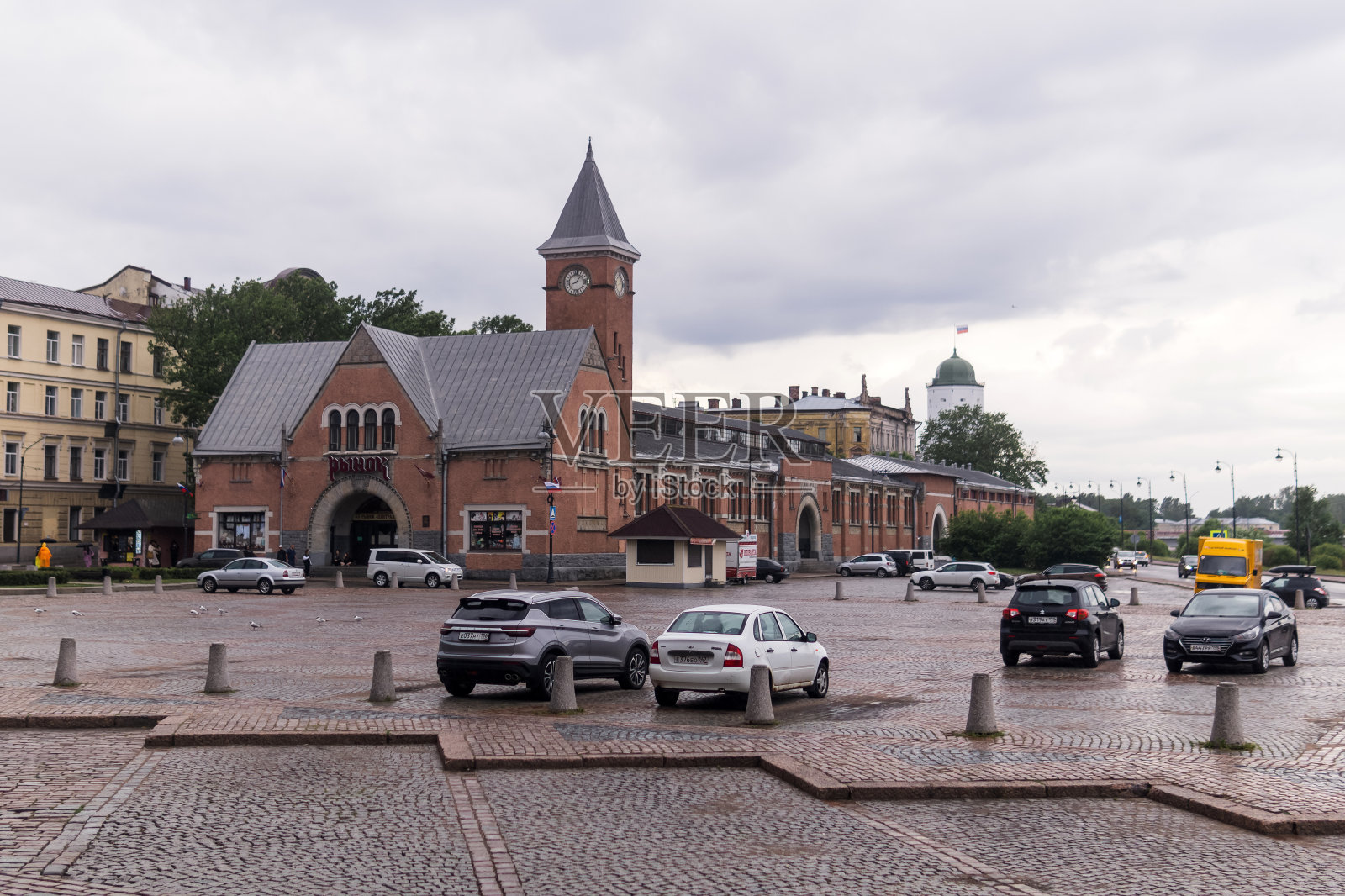 维堡的城市景观，可以看到旧城的市场建筑照片摄影图片