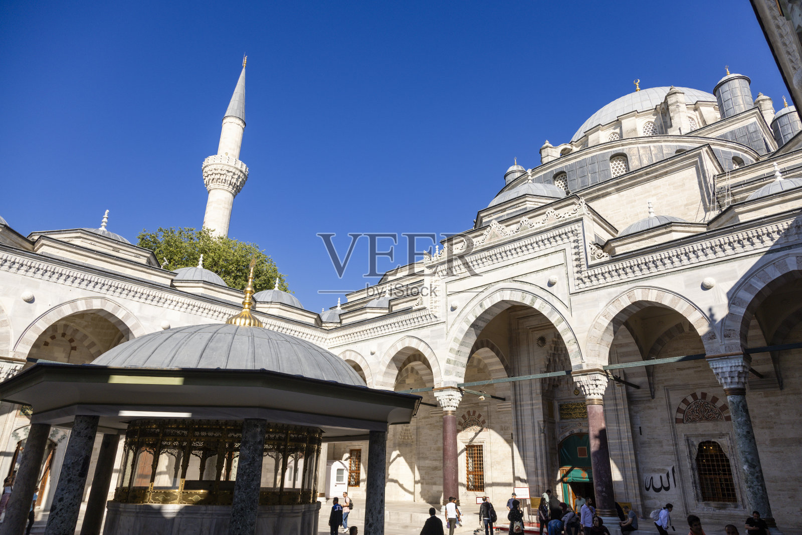 伊斯坦布尔的贝亚兹特清真寺照片摄影图片