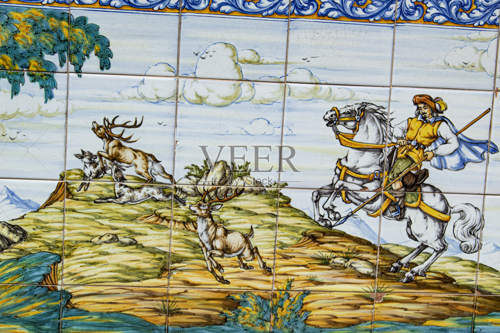 塔拉维拉瓷砖以其品质和美观而闻名于世，照片摄影图片