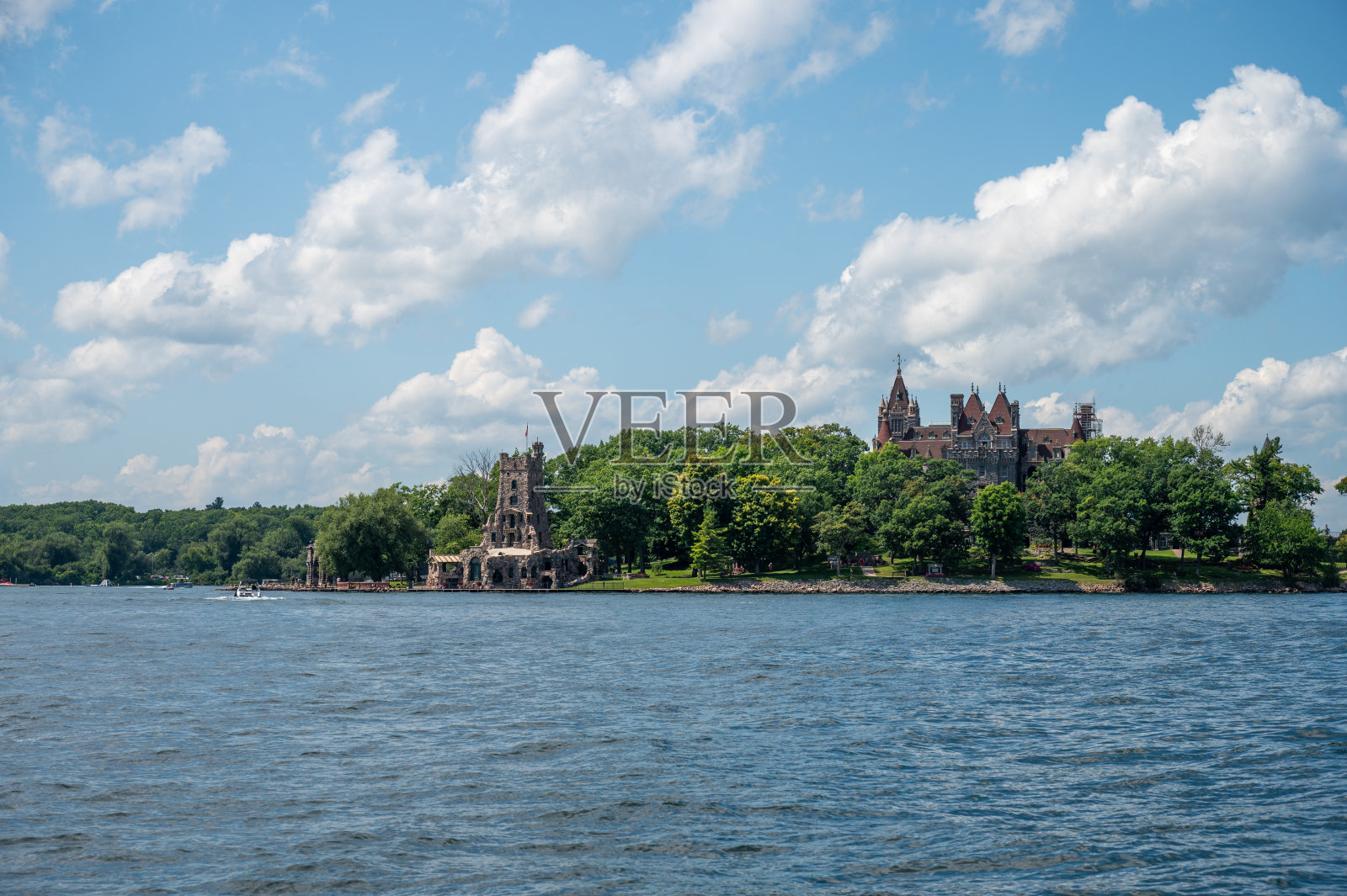 千岛之上的博尔特城堡照片摄影图片
