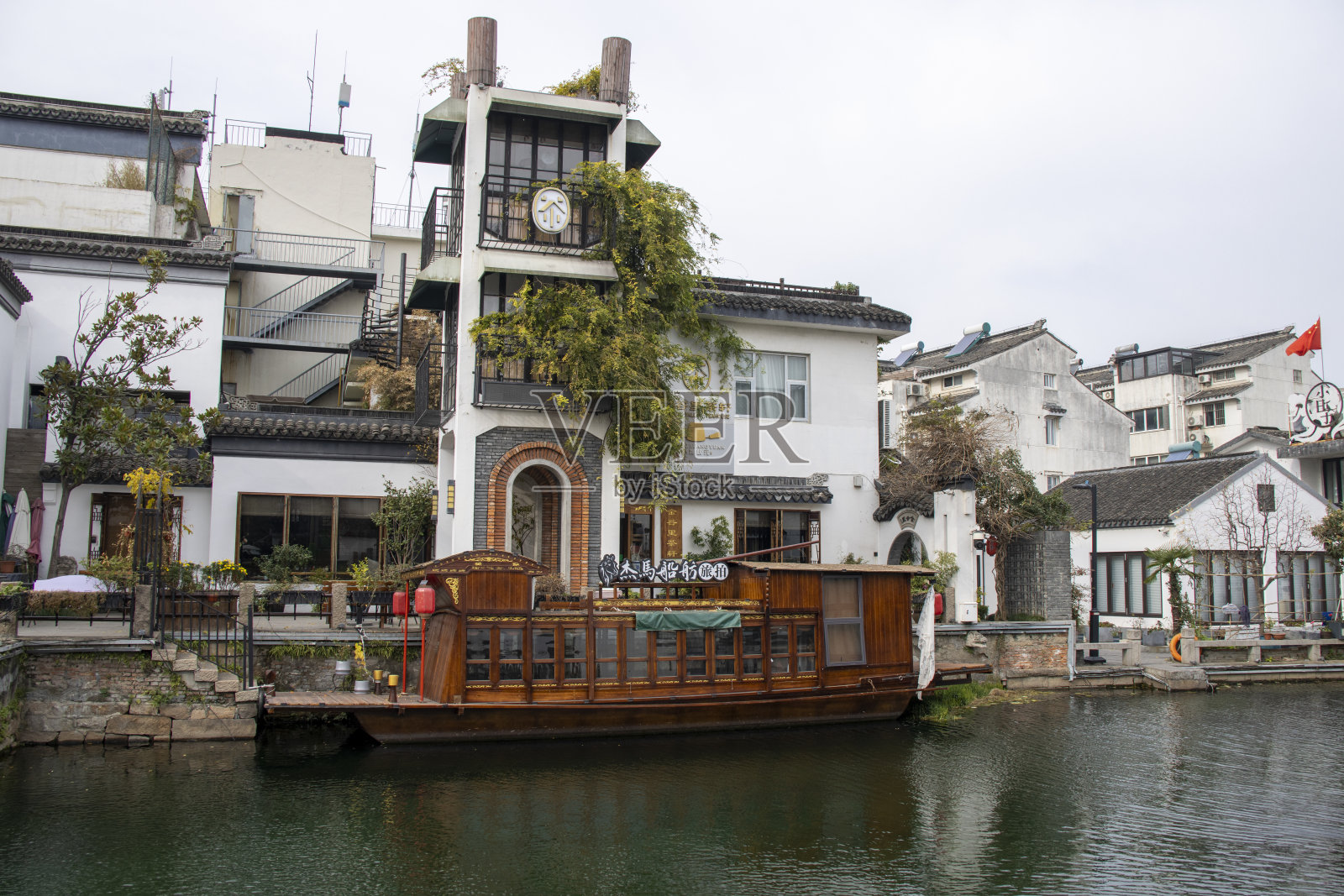 平江路是苏州一条历史悠久的街道，可以追溯到南宋时期。照片摄影图片