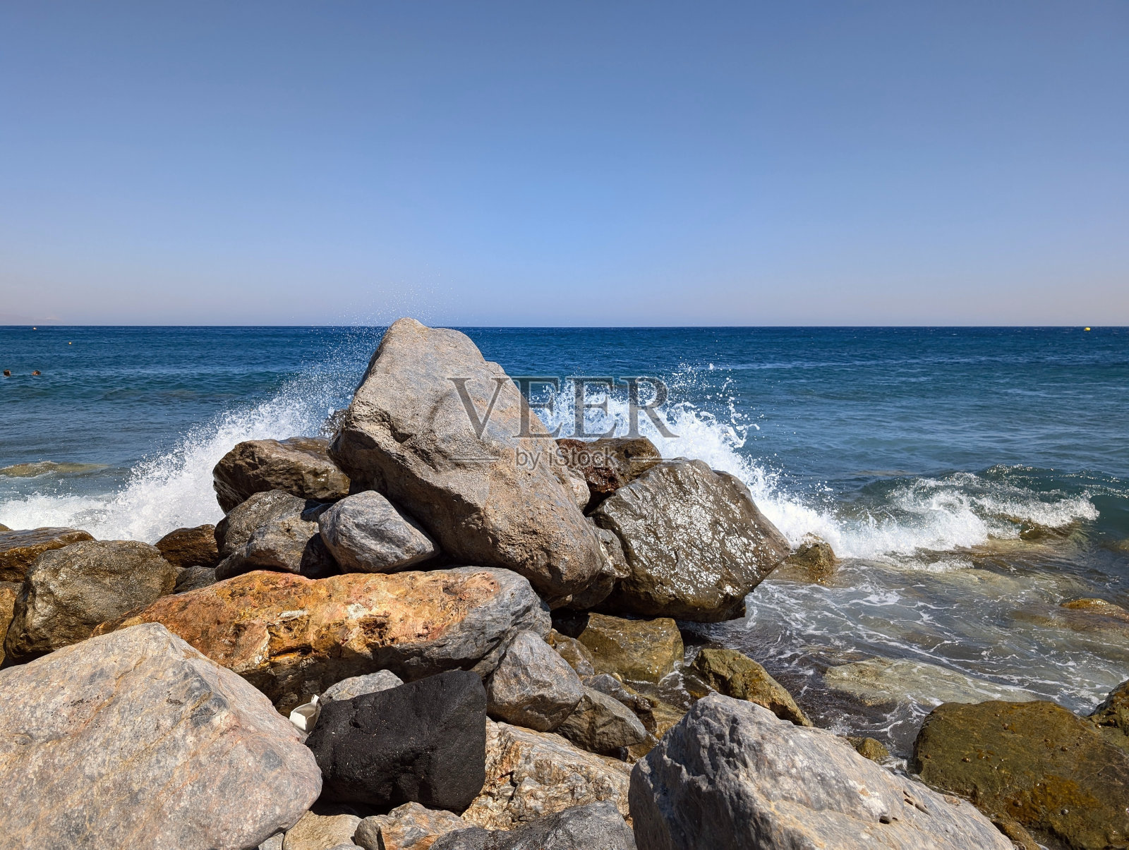 佩里萨黑海滩，圣托里尼岛照片摄影图片