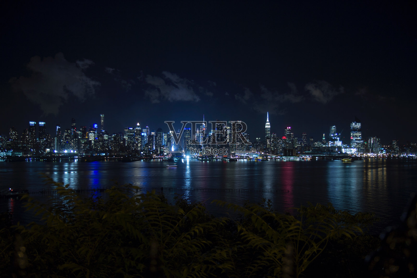 夜光之城照片摄影图片