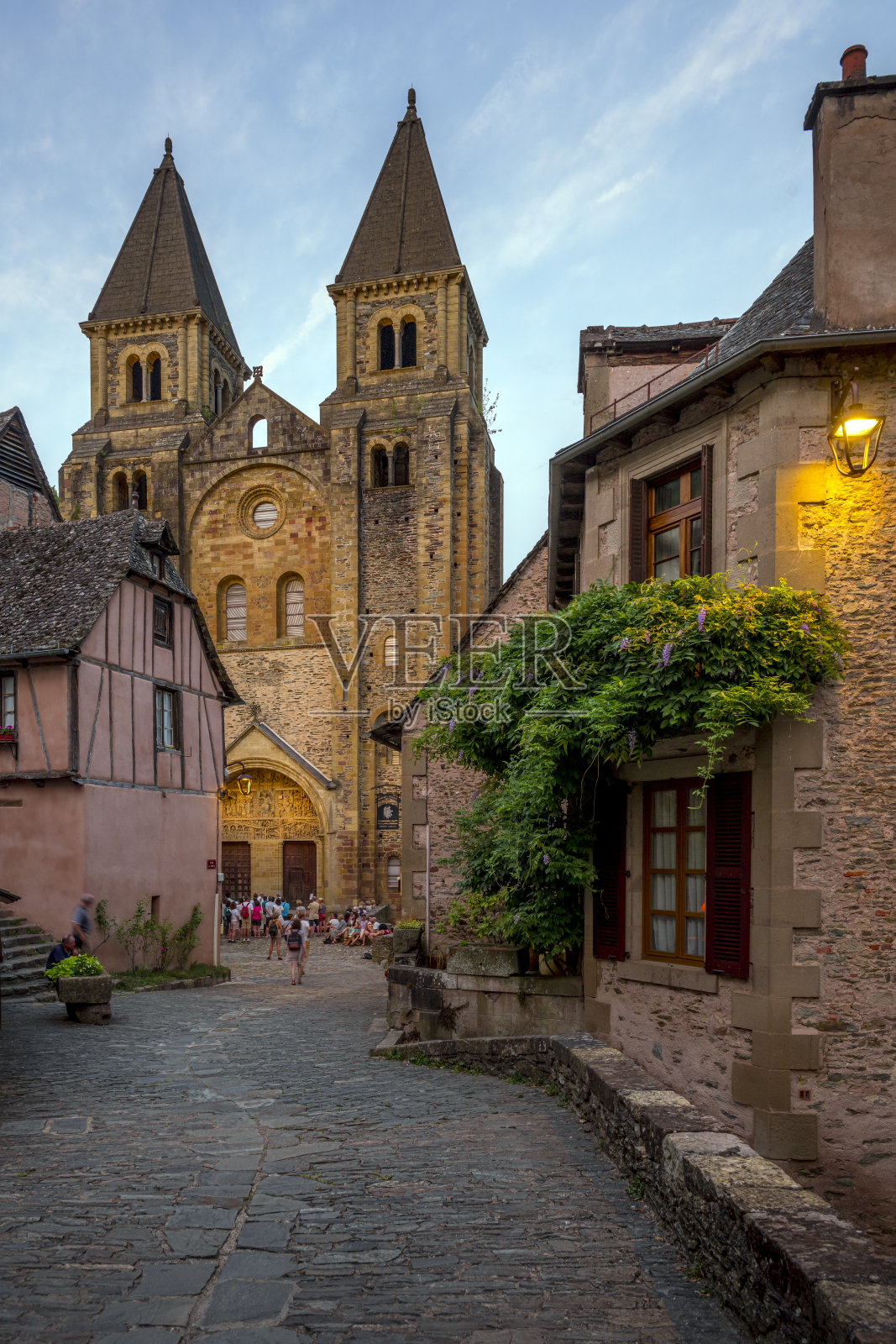 阿韦龙中世纪小镇风光照片摄影图片