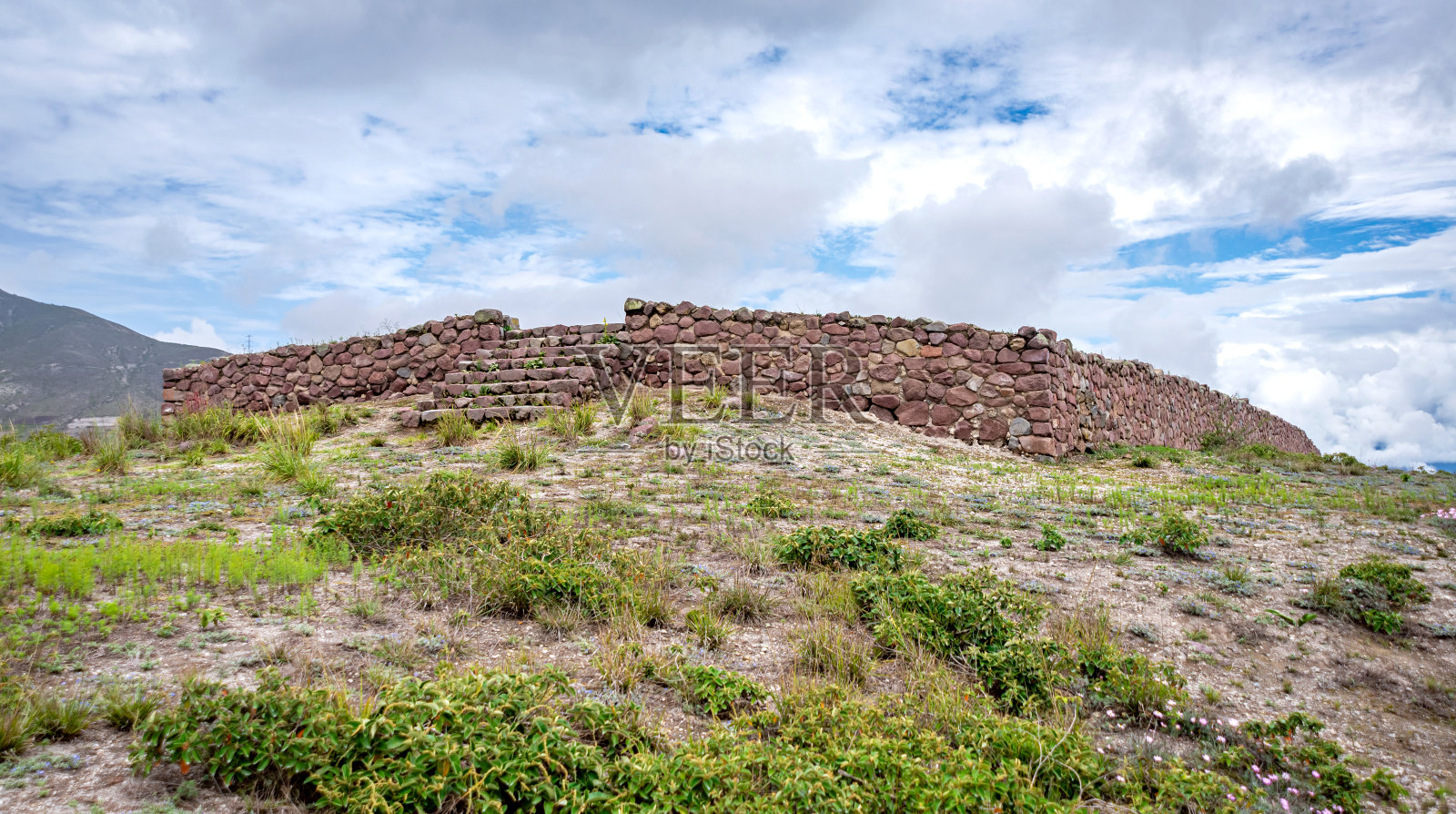 厄瓜多尔的鲁米库丘遗址照片摄影图片