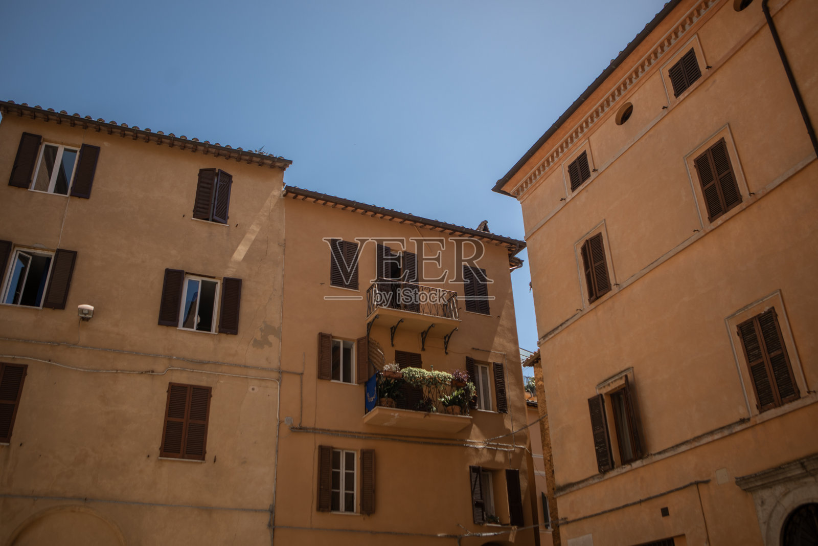 在翁布里亚的佩鲁贾观光旅行中的城市景观照片摄影图片