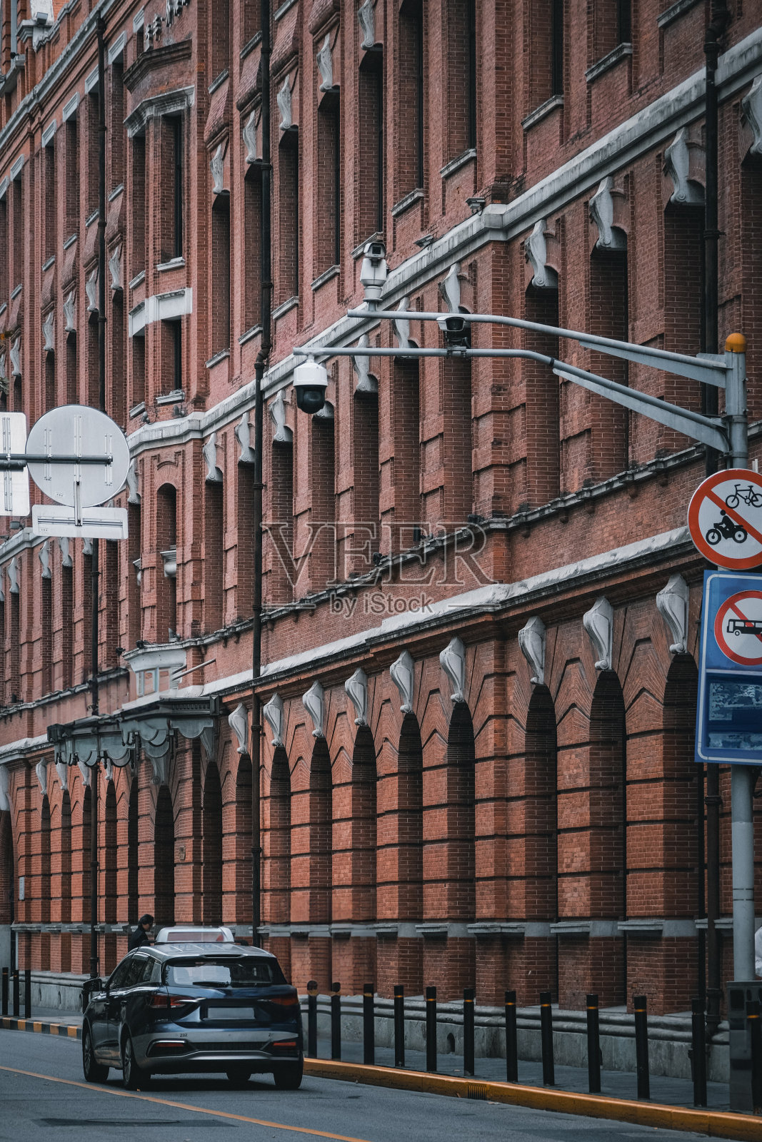中国上海外滩的老西式建筑照片摄影图片