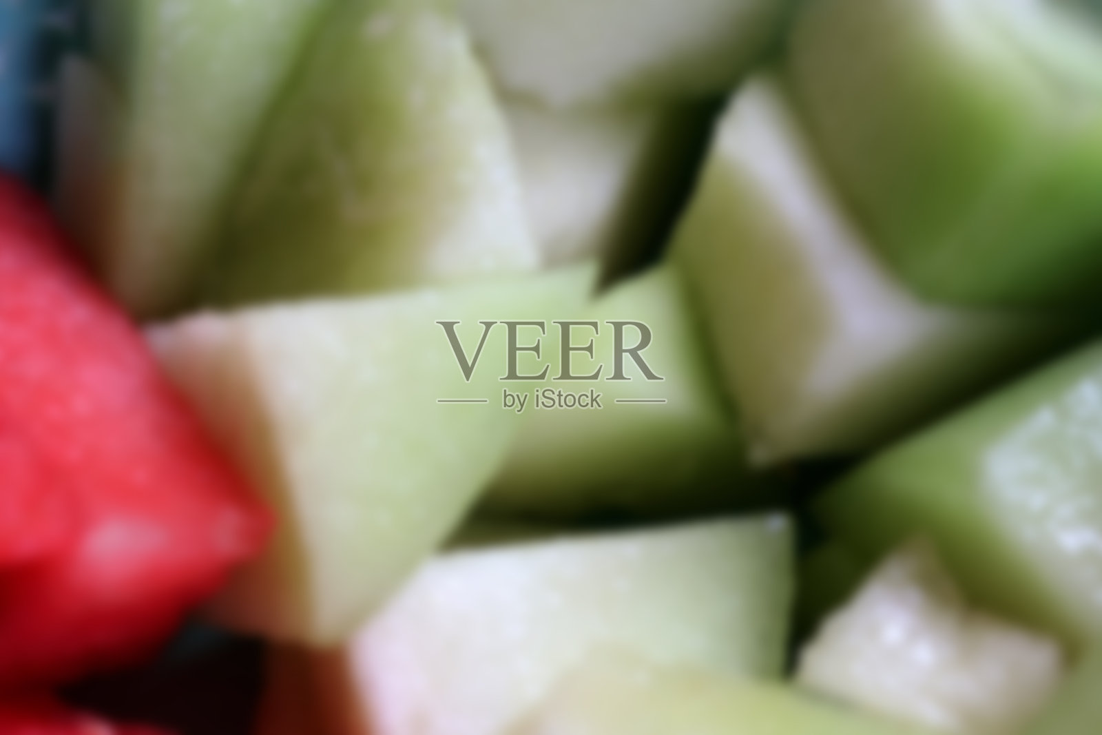 西瓜和瓜片的照片都很新鲜照片摄影图片