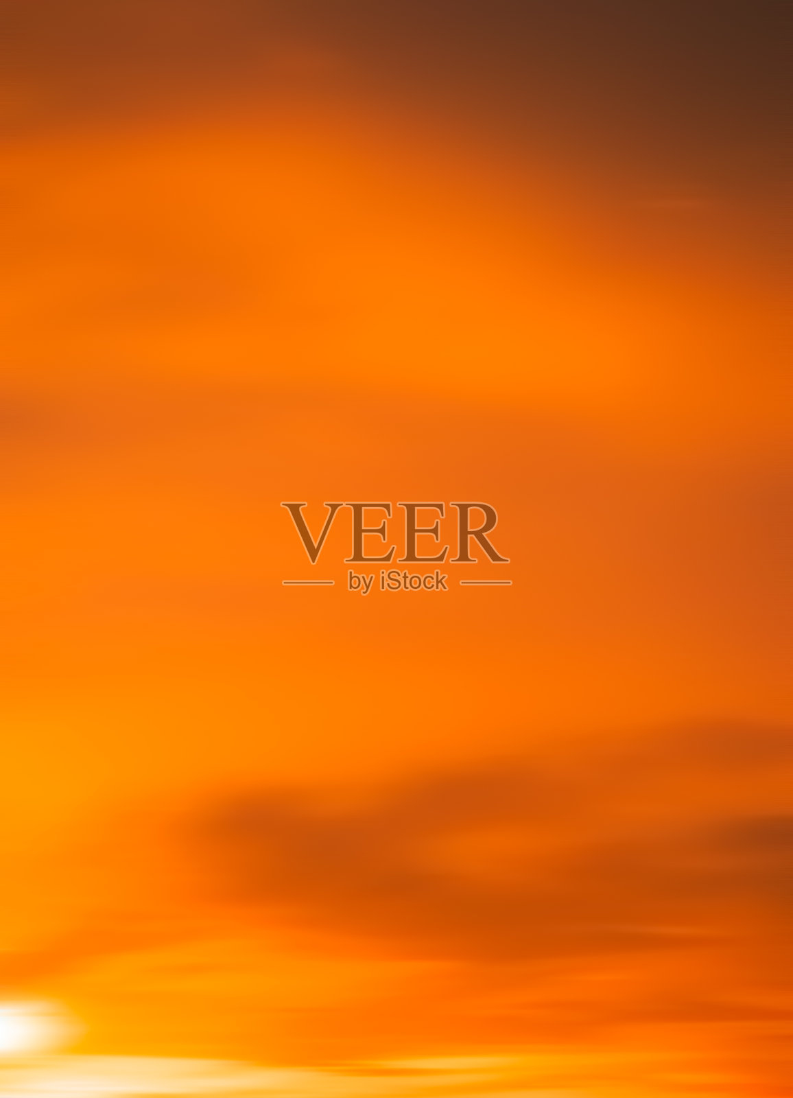 自然背景梯度叠加橙色天空傍晚日落日出粉彩柔和效果图案抽象纹理设计夏春轻美模板黄粉橙壁纸热带。照片摄影图片