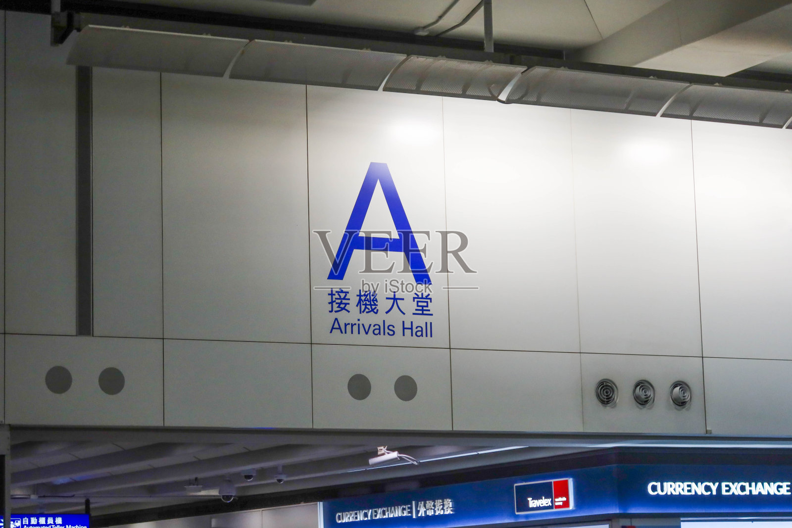 香港机场到达大厅A照片摄影图片