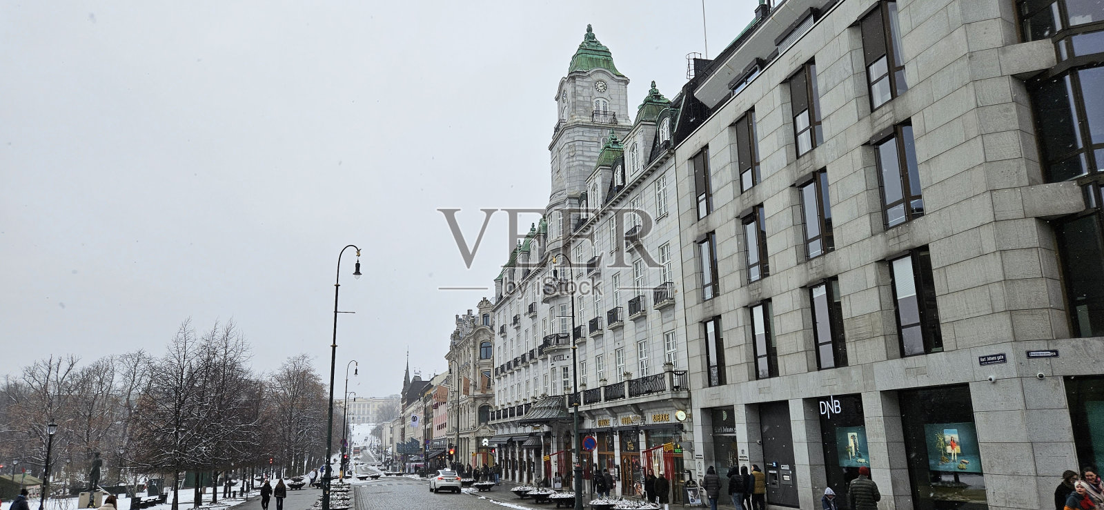 冬天下雪天的奥斯陆街头生活照片摄影图片