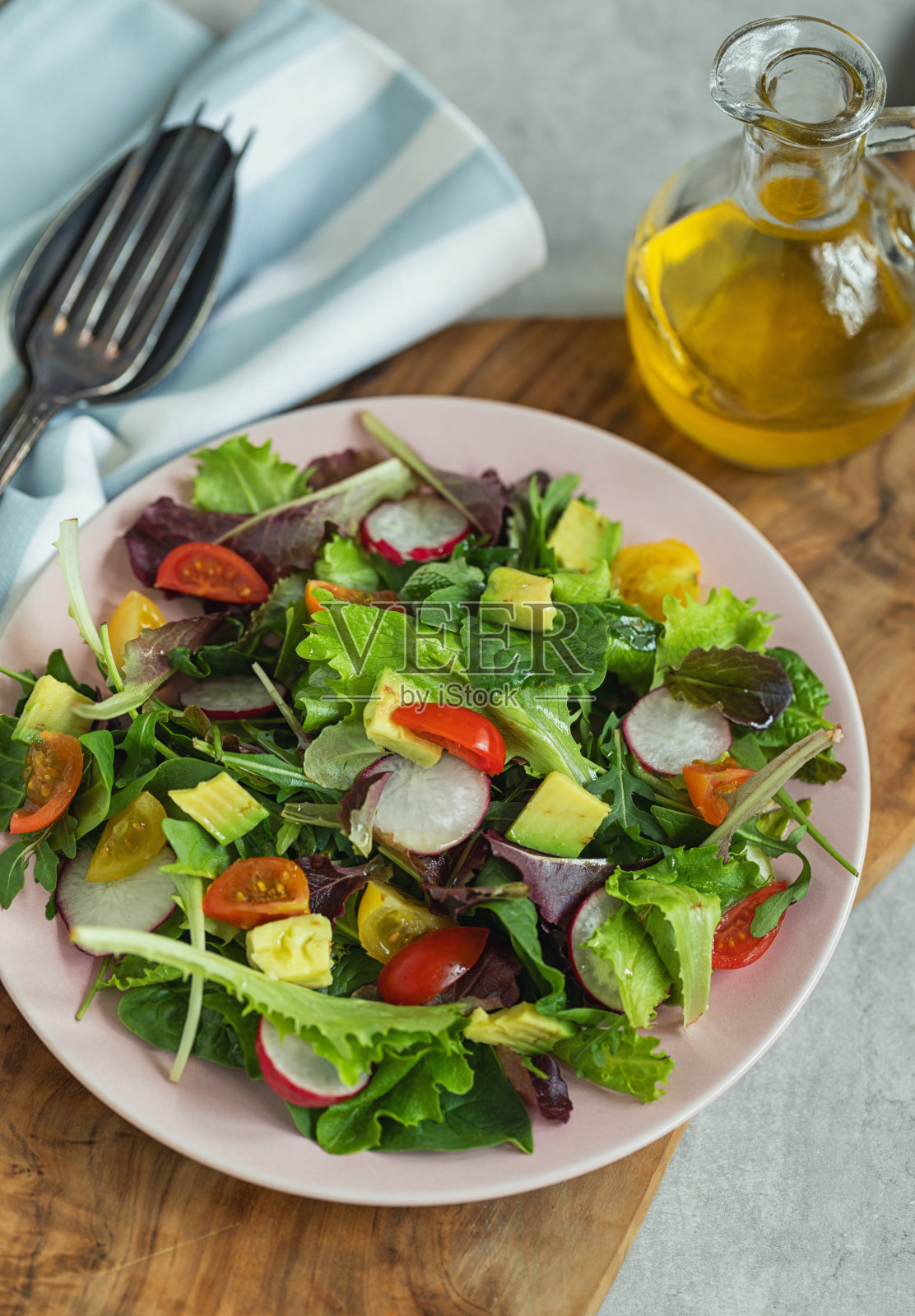 新鲜时令沙拉照片摄影图片