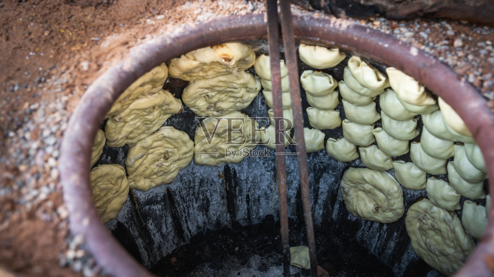 中国新疆烤饼和烤饼照片摄影图片