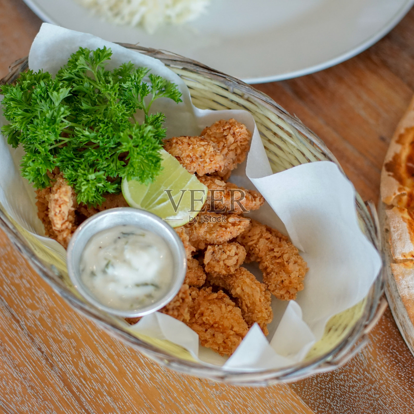 炸鱼薯条照片摄影图片