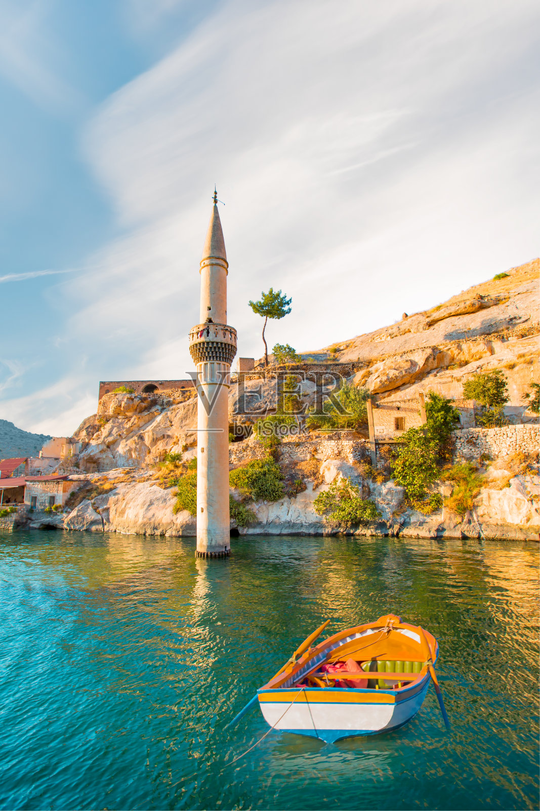 土耳其加济安泰普的哈尔费提沉没村照片摄影图片
