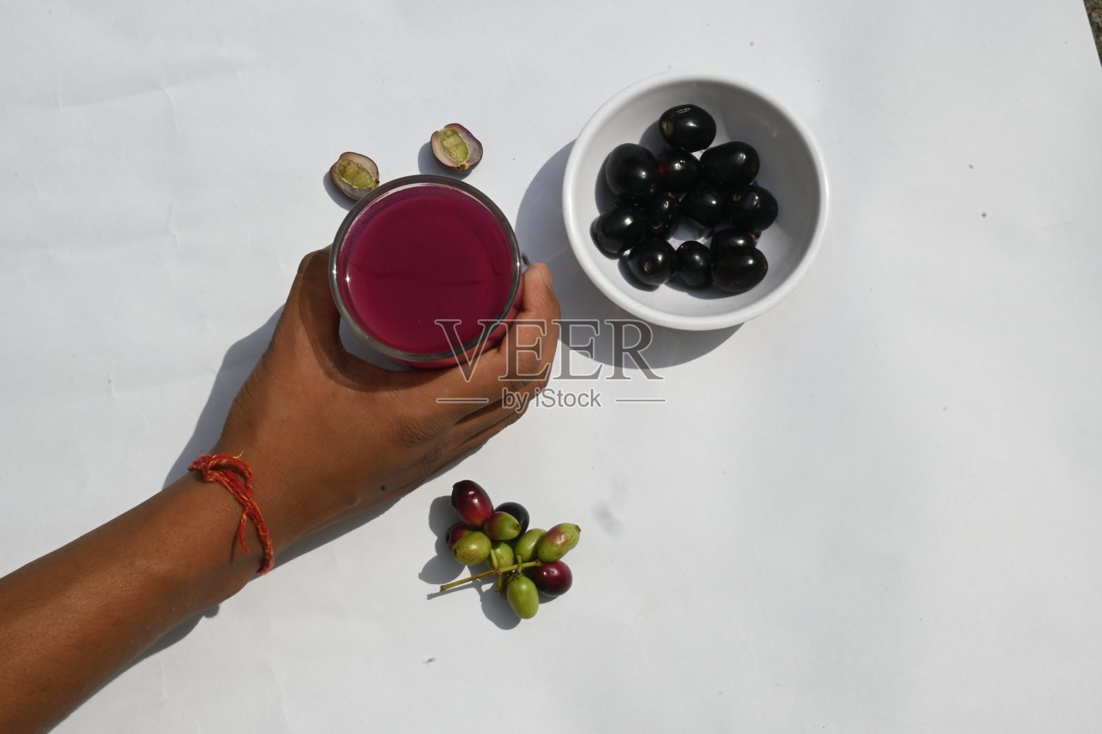 小茴香果汁。照片摄影图片