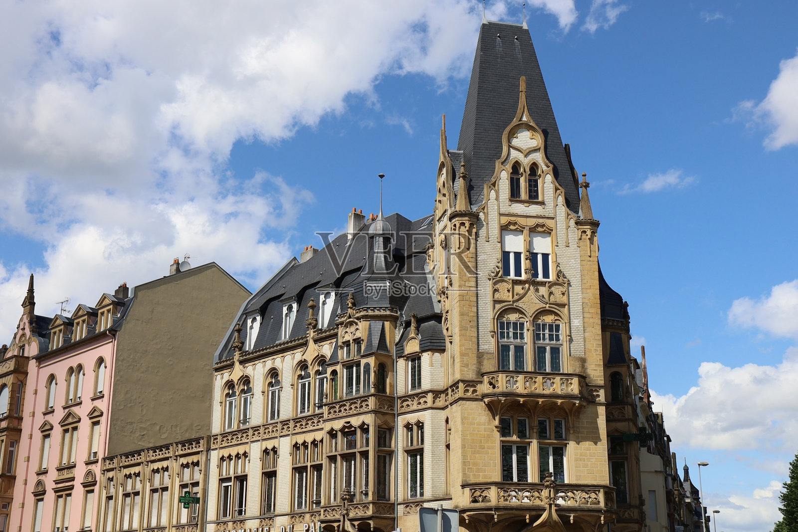 Thionville -典型的建筑照片摄影图片