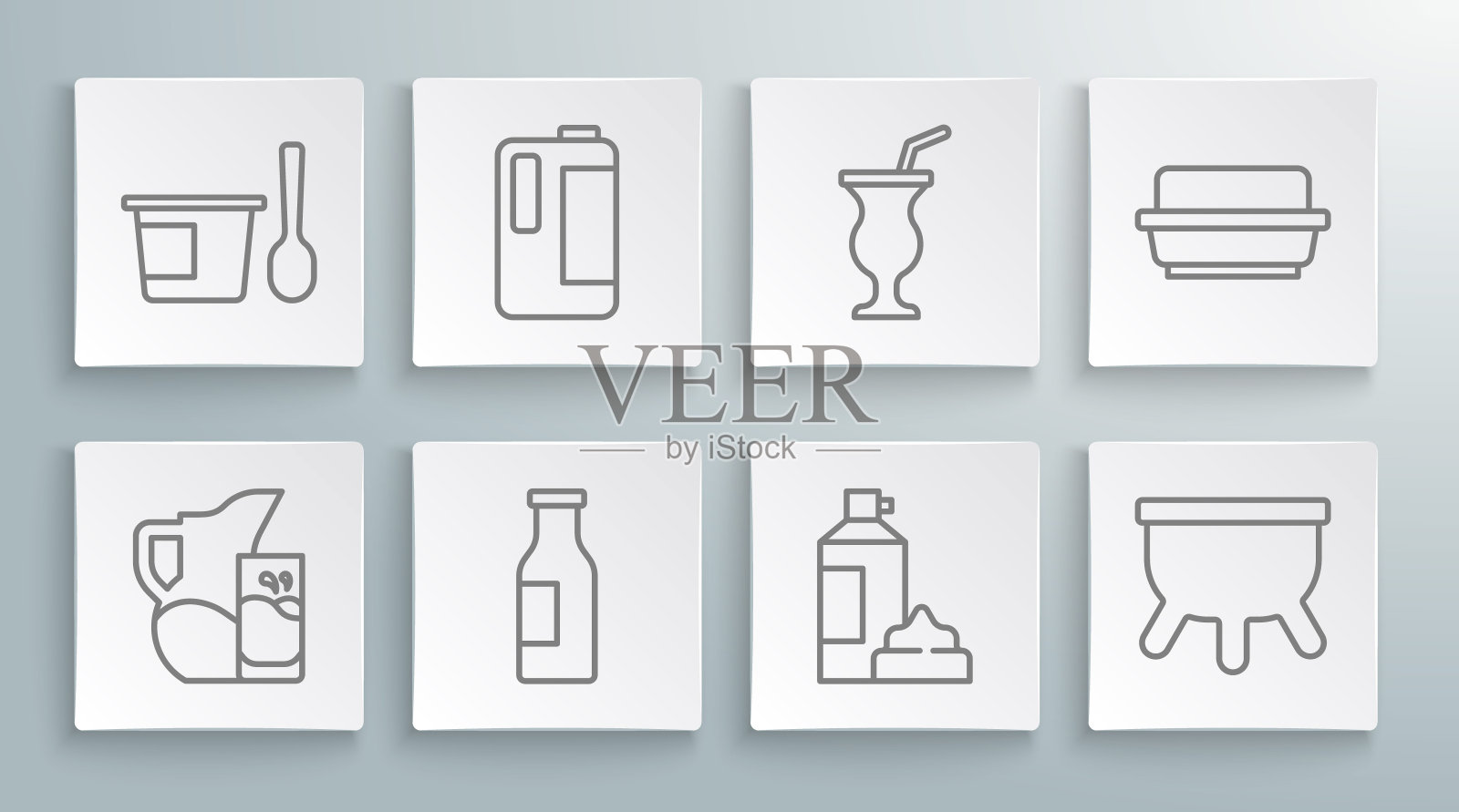 设置线牛奶罐或水罐和玻璃，在塑料瓶，瓶与牛奶，生奶油，奶昔，黄油黄油盘和酸奶容器勺子图标。向量插画图片素材