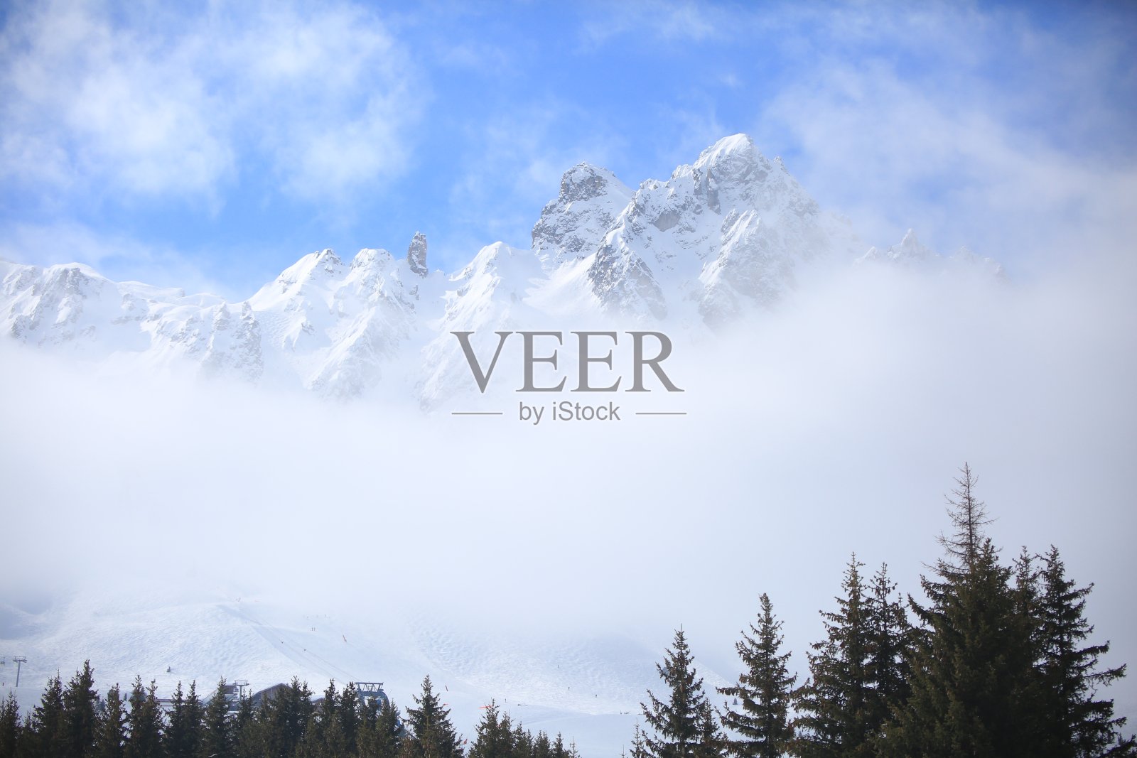 高雪维尔的景色照片摄影图片