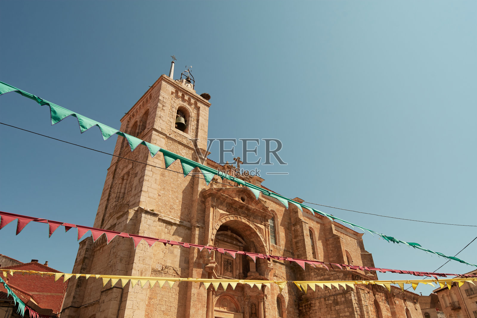 Roa村的ExColegiata Nuestra Señora de la Asunción照片摄影图片