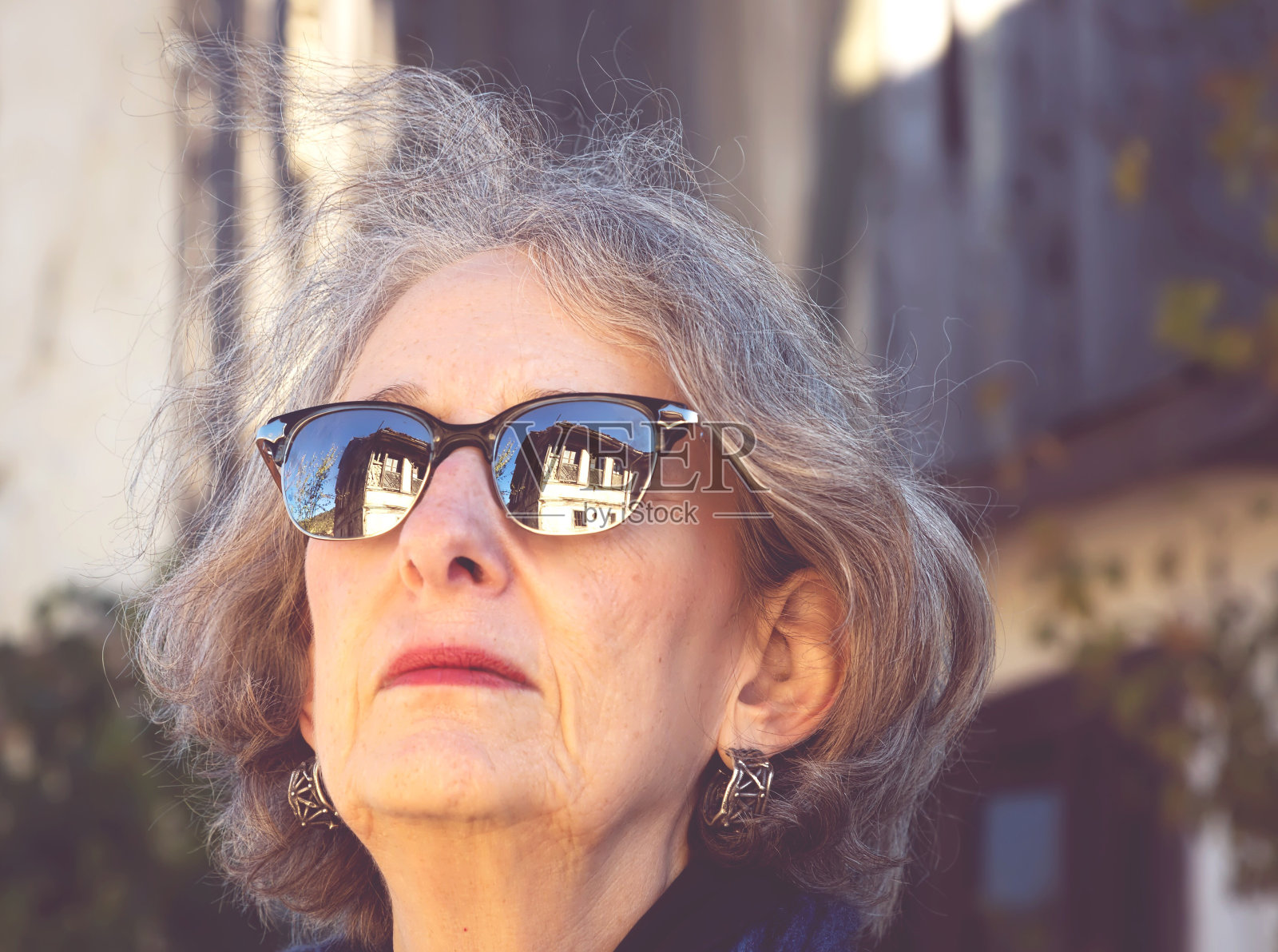 老年妇女画像照片摄影图片