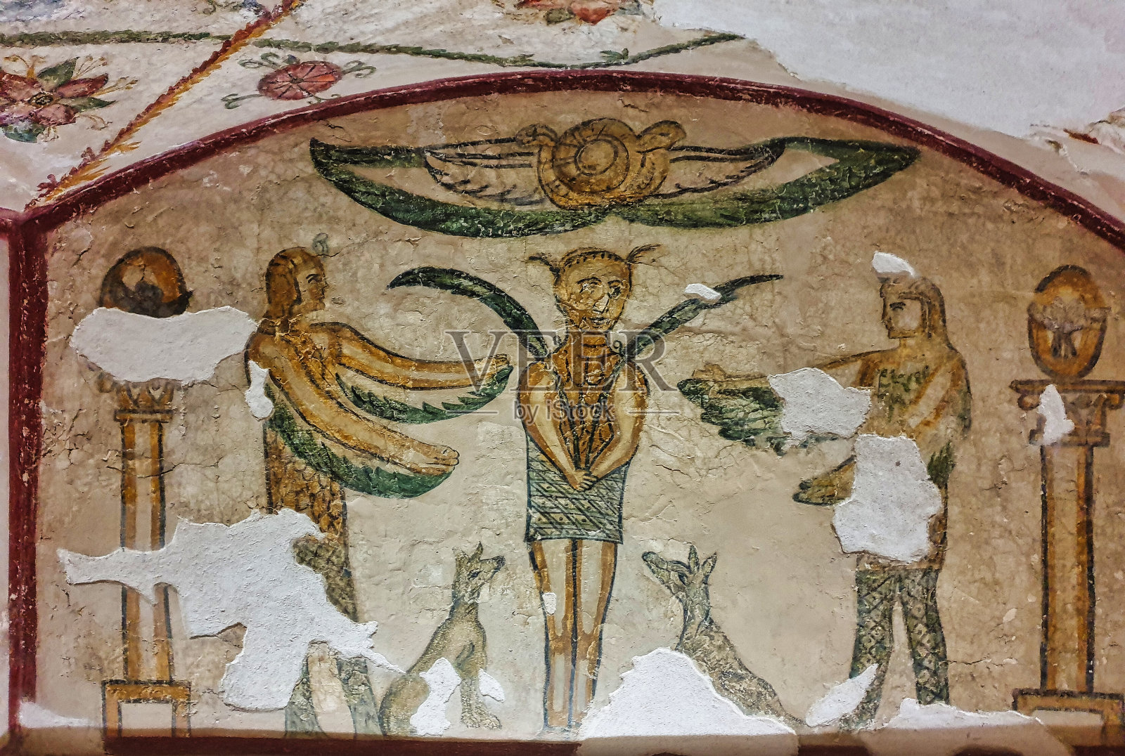 埃及亚历山大科姆·埃尔·舒卡法地下墓穴照片摄影图片