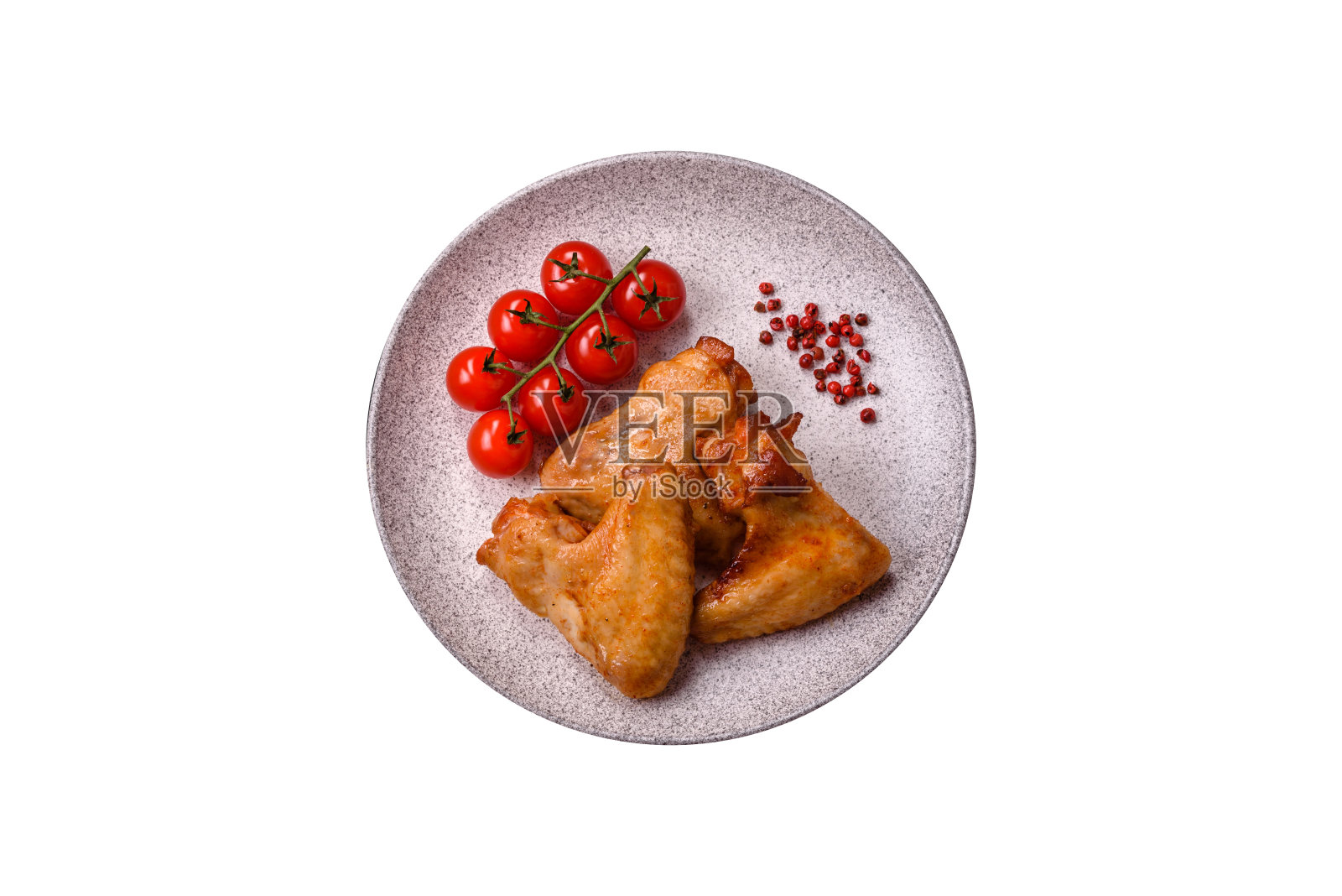 美味的盐，香料和香草炸鸡翅照片摄影图片