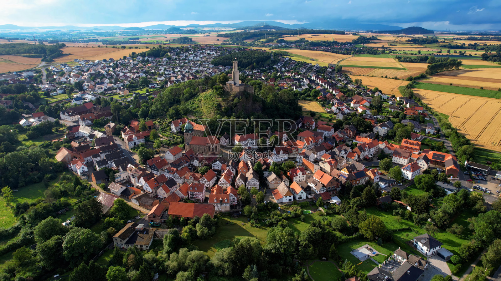 德国黑森州费尔斯贝格老城航拍图照片摄影图片