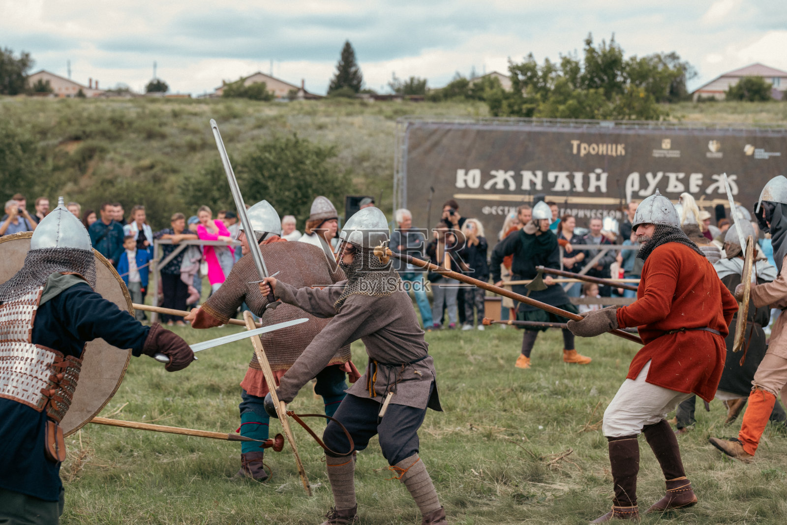 南部边境。中世纪的历史重建，精选重点。照片摄影图片