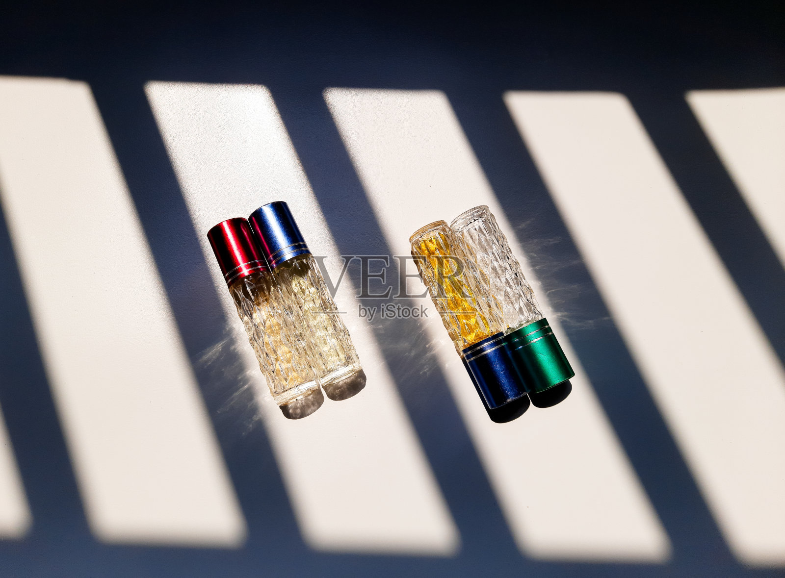 香水瓶照片摄影图片