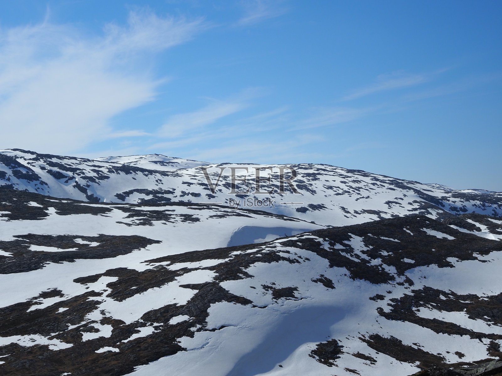 山里的春天照片摄影图片