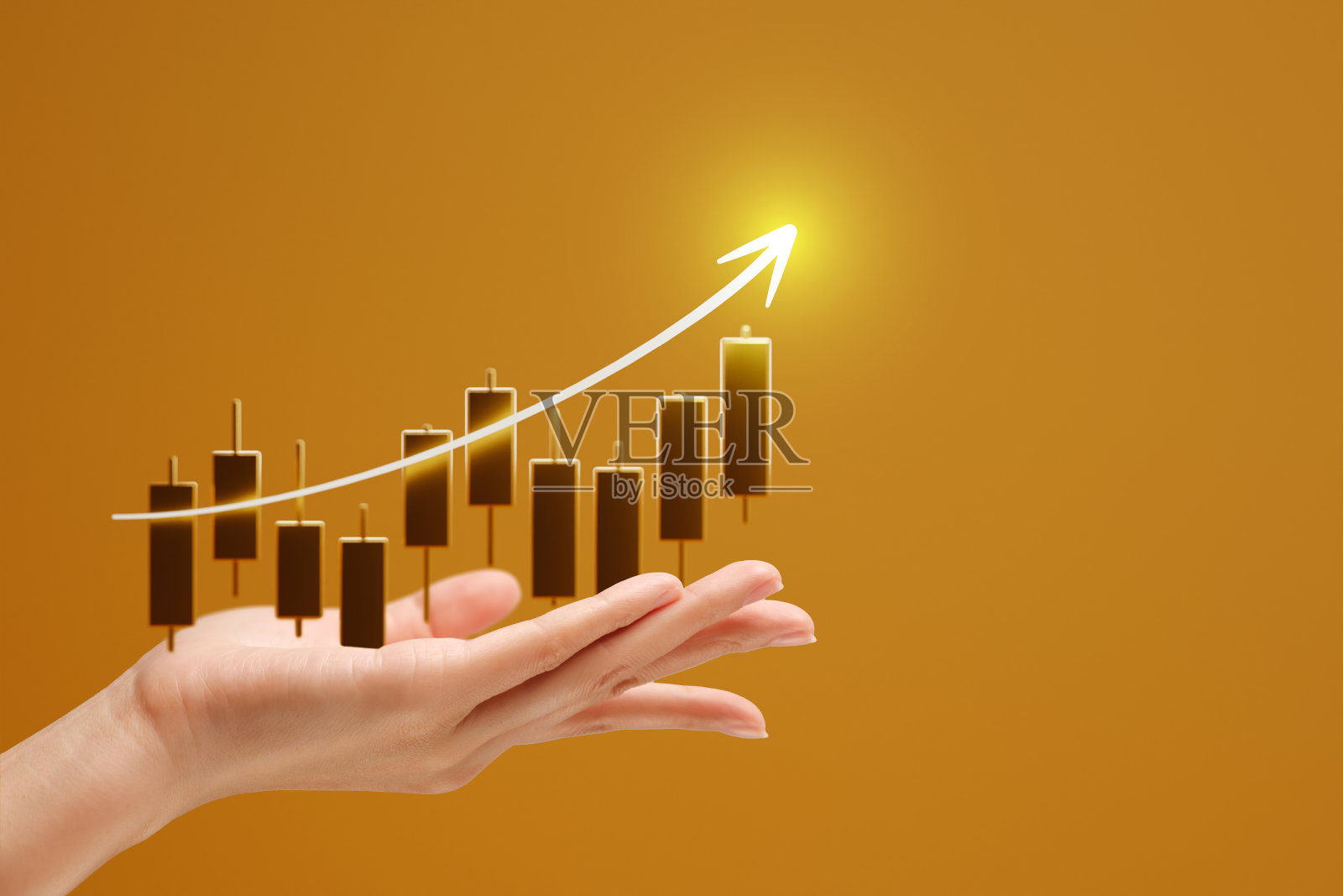 股票成长成长概念和财务图表。图为女商人用3D图表全息技术分析股市金融股票交易量。照片摄影图片