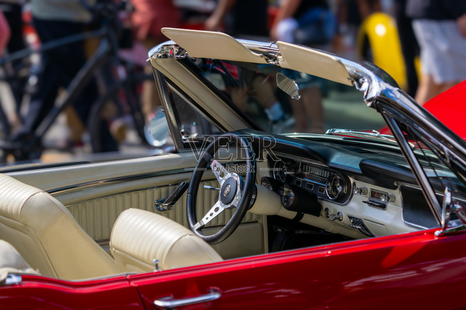 2024高贵林港车展照片摄影图片