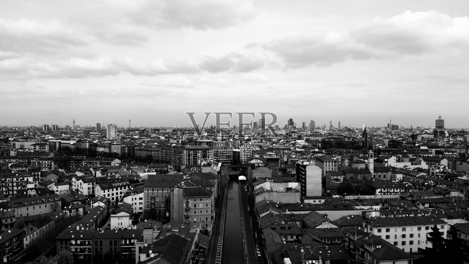 城市建筑对天空的高角度视图照片摄影图片