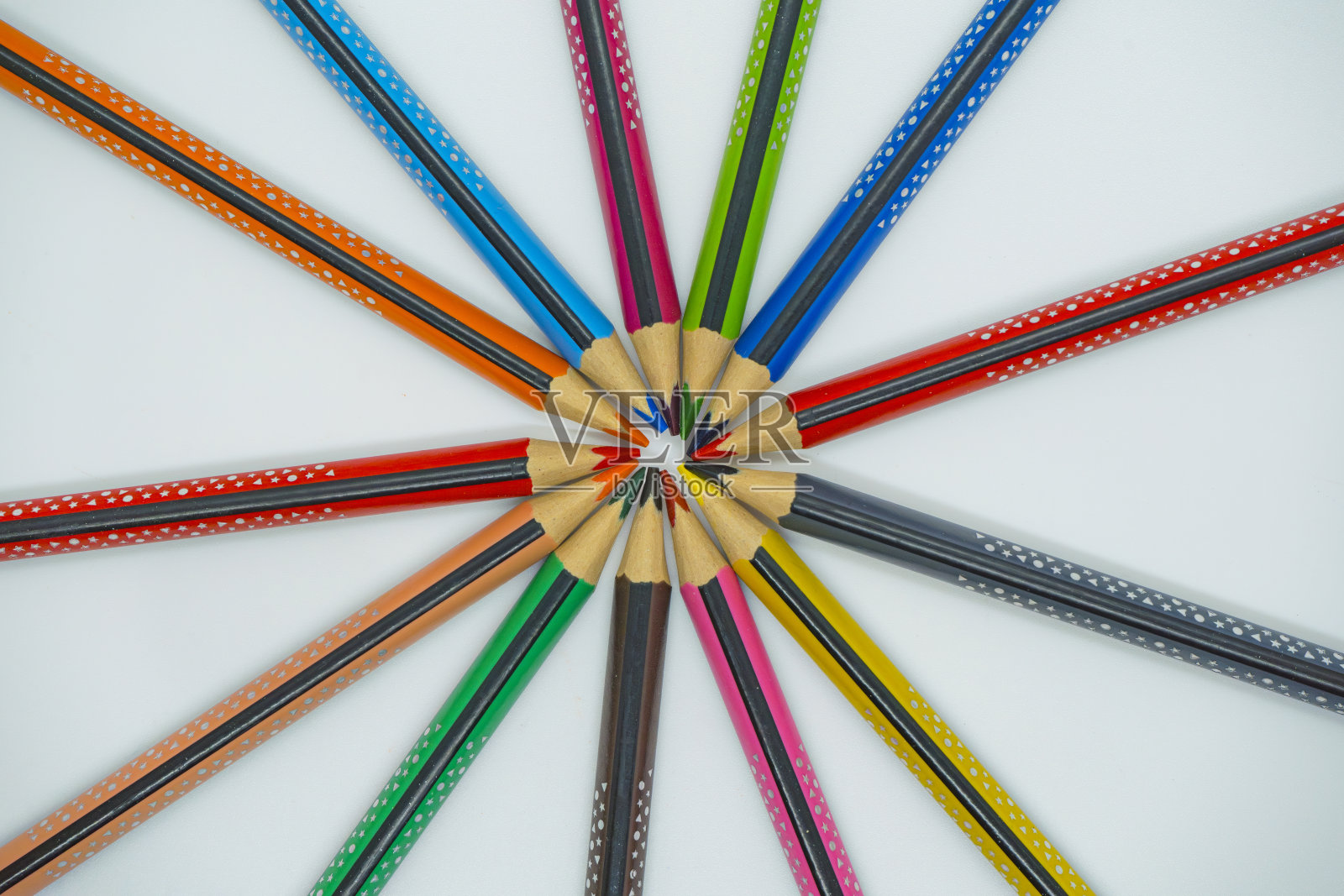 彩色铅笔孤立的儿童彩色笔的艺术照片摄影图片